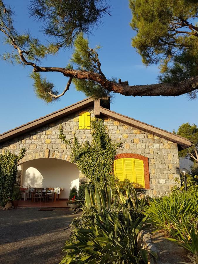 Villa Fior Di Lavanda Cisano sul Neva Eksteriør bilde