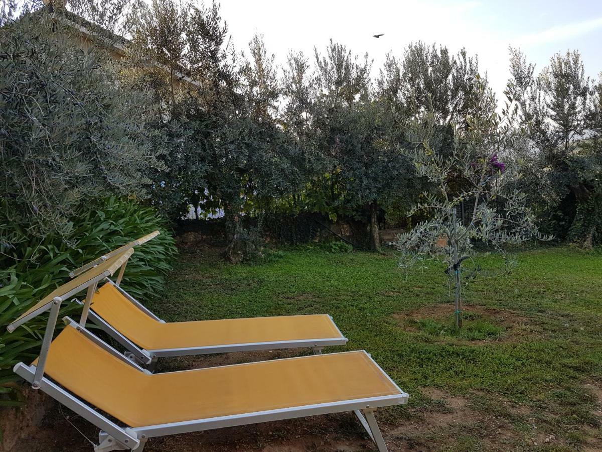 Villa Fior Di Lavanda Cisano sul Neva Eksteriør bilde